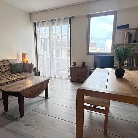 Near Champs-elysées, Facing Parc Monceau Appartamento *