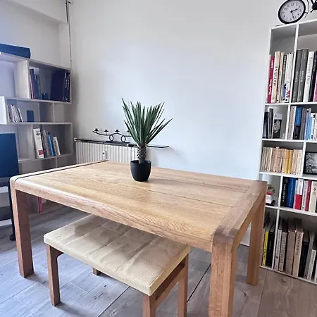 Near Champs-elysées, Facing Parc Monceau